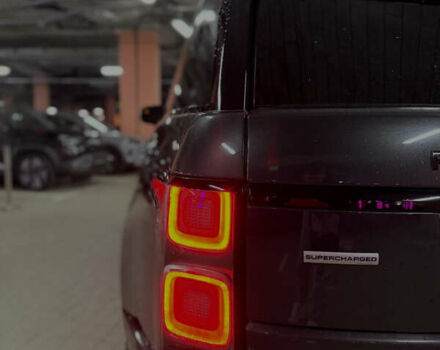 Сірий Ленд Ровер Рендж Ровер, об'ємом двигуна 5 л та пробігом 154 тис. км за 67900 $, фото 19 на Automoto.ua