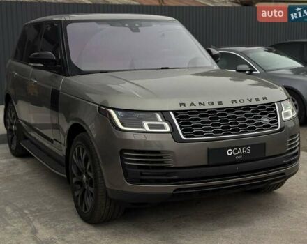 Ленд Ровер Рендж Ровер 2018 в Киеве на Automoto.ua Серый Ленд Ровер Рендж Ровер, объемом двигателя 2.99 л и пробегом 180 тыс. км за 56000 $, фото 2 на Automoto.ua