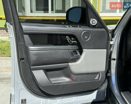 Сірий Ленд Ровер Рендж Ровер, об'ємом двигуна 3 л та пробігом 180 тис. км за 46500 $, фото 29 на Automoto.ua