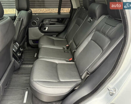 Серый Ленд Ровер Рендж Ровер, объемом двигателя 3 л и пробегом 180 тыс. км за 45999 $, фото 31 на Automoto.ua