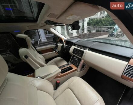 Сірий Ленд Ровер Рендж Ровер, об'ємом двигуна 5 л та пробігом 132 тис. км за 59900 $, фото 27 на Automoto.ua