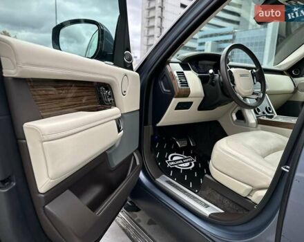 Сірий Ленд Ровер Рендж Ровер, об'ємом двигуна 2.99 л та пробігом 68 тис. км за 69900 $, фото 43 на Automoto.ua