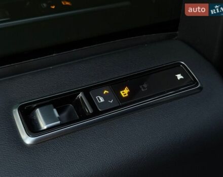 Серый Ленд Ровер Рендж Ровер, объемом двигателя 3 л и пробегом 168 тыс. км за 45000 $, фото 80 на Automoto.ua