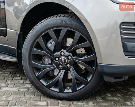 Серый Ленд Ровер Рендж Ровер, объемом двигателя 2.99 л и пробегом 185 тыс. км за 53500 $, фото 17 на Automoto.ua