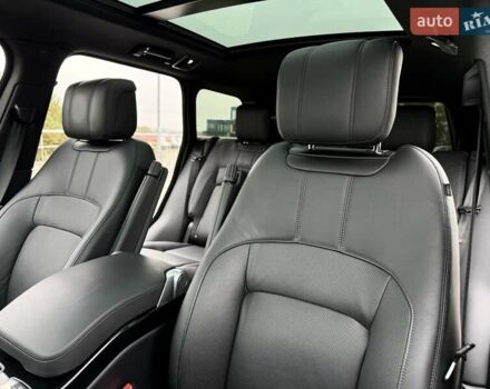 Серый Ленд Ровер Рендж Ровер, объемом двигателя 2.99 л и пробегом 94 тыс. км за 57500 $, фото 22 на Automoto.ua