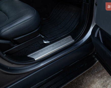 Сірий Ленд Ровер Рендж Ровер, об'ємом двигуна 3 л та пробігом 122 тис. км за 52500 $, фото 20 на Automoto.ua