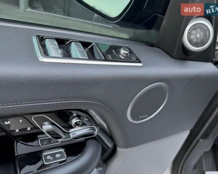 Серый Ленд Ровер Рендж Ровер, объемом двигателя 3 л и пробегом 168 тыс. км за 45000 $, фото 39 на Automoto.ua