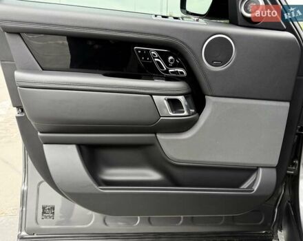 Серый Ленд Ровер Рендж Ровер, объемом двигателя 2.99 л и пробегом 94 тыс. км за 57500 $, фото 17 на Automoto.ua