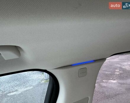 Серый Ленд Ровер Рендж Ровер, объемом двигателя 3 л и пробегом 161 тыс. км за 51900 $, фото 103 на Automoto.ua