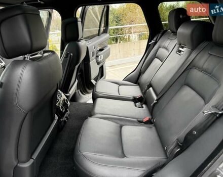 Серый Ленд Ровер Рендж Ровер, объемом двигателя 2.99 л и пробегом 94 тыс. км за 57500 $, фото 27 на Automoto.ua