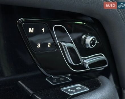 Серый Ленд Ровер Рендж Ровер, объемом двигателя 3 л и пробегом 168 тыс. км за 45000 $, фото 49 на Automoto.ua