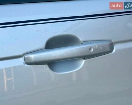 Серый Ленд Ровер Рендж Ровер, объемом двигателя 3 л и пробегом 169 тыс. км за 39500 $, фото 44 на Automoto.ua