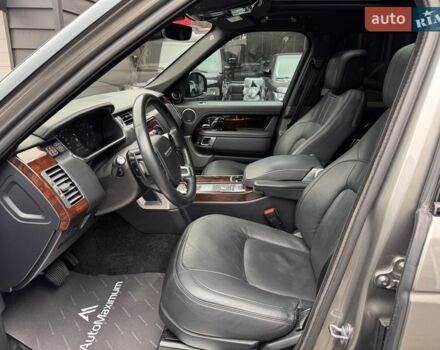 Серый Ленд Ровер Рендж Ровер, объемом двигателя 2.99 л и пробегом 186 тыс. км за 52900 $, фото 7 на Automoto.ua