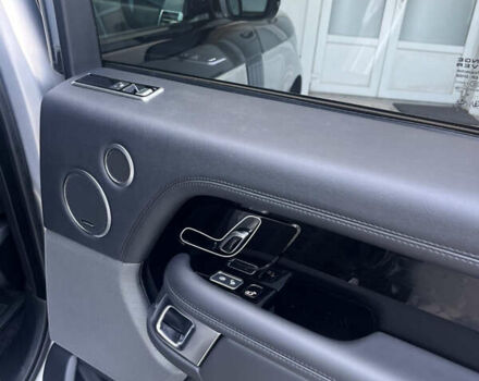 Серый Ленд Ровер Рендж Ровер, объемом двигателя 3 л и пробегом 79 тыс. км за 61500 $, фото 24 на Automoto.ua