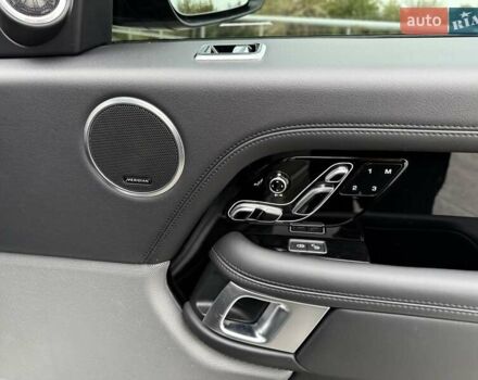 Серый Ленд Ровер Рендж Ровер, объемом двигателя 2.99 л и пробегом 94 тыс. км за 57500 $, фото 36 на Automoto.ua