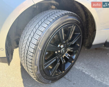 Сірий Ленд Ровер Рендж Ровер, об'ємом двигуна 3 л та пробігом 180 тис. км за 46500 $, фото 67 на Automoto.ua