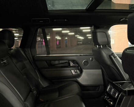 Сірий Ленд Ровер Рендж Ровер, об'ємом двигуна 5 л та пробігом 154 тис. км за 67900 $, фото 24 на Automoto.ua