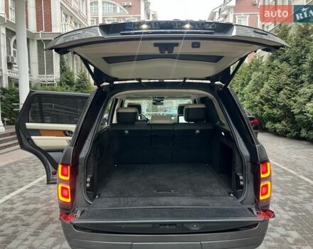 Сірий Ленд Ровер Рендж Ровер, об'ємом двигуна 5 л та пробігом 132 тис. км за 59900 $, фото 14 на Automoto.ua