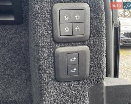 Серый Ленд Ровер Рендж Ровер, объемом двигателя 3 л и пробегом 161 тыс. км за 51900 $, фото 4 на Automoto.ua