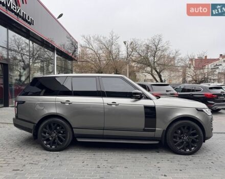 Серый Ленд Ровер Рендж Ровер, объемом двигателя 2.99 л и пробегом 186 тыс. км за 52900 $, фото 6 на Automoto.ua