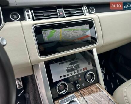 Сірий Ленд Ровер Рендж Ровер, об'ємом двигуна 2.99 л та пробігом 68 тис. км за 69900 $, фото 74 на Automoto.ua