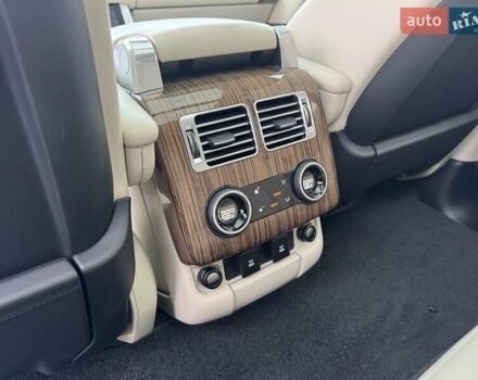 Серый Ленд Ровер Рендж Ровер, объемом двигателя 3 л и пробегом 161 тыс. км за 51900 $, фото 74 на Automoto.ua