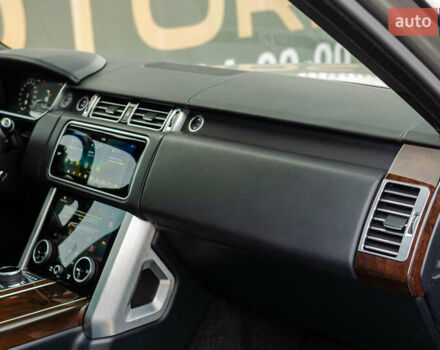 Серый Ленд Ровер Рендж Ровер, объемом двигателя 2.99 л и пробегом 185 тыс. км за 53500 $, фото 29 на Automoto.ua