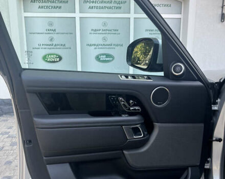 Серый Ленд Ровер Рендж Ровер, объемом двигателя 3 л и пробегом 79 тыс. км за 61500 $, фото 12 на Automoto.ua