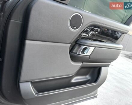 Серый Ленд Ровер Рендж Ровер, объемом двигателя 3 л и пробегом 168 тыс. км за 45000 $, фото 90 на Automoto.ua