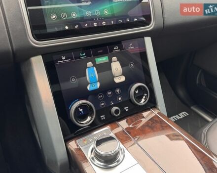 Серый Ленд Ровер Рендж Ровер, объемом двигателя 2.99 л и пробегом 186 тыс. км за 52900 $, фото 18 на Automoto.ua