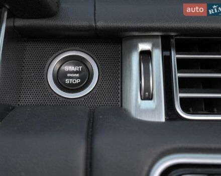 Серый Ленд Ровер Рендж Ровер, объемом двигателя 3 л и пробегом 168 тыс. км за 45000 $, фото 103 на Automoto.ua