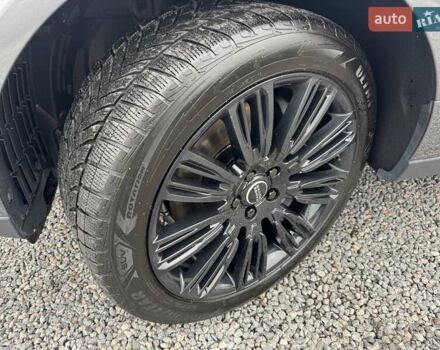 Серый Ленд Ровер Рендж Ровер, объемом двигателя 3 л и пробегом 161 тыс. км за 51900 $, фото 31 на Automoto.ua