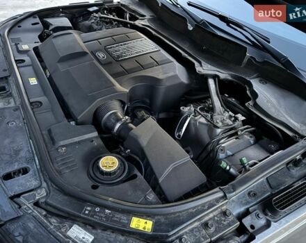 Серый Ленд Ровер Рендж Ровер, объемом двигателя 3 л и пробегом 168 тыс. км за 45000 $, фото 116 на Automoto.ua