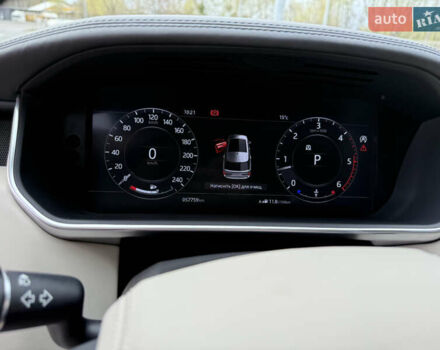 Серый Ленд Ровер Рендж Ровер, объемом двигателя 2.99 л и пробегом 61 тыс. км за 63000 $, фото 3 на Automoto.ua