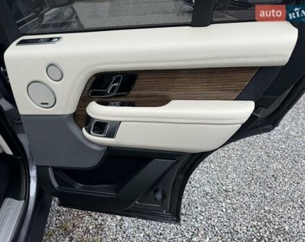 Серый Ленд Ровер Рендж Ровер, объемом двигателя 3 л и пробегом 161 тыс. км за 51900 $, фото 5 на Automoto.ua