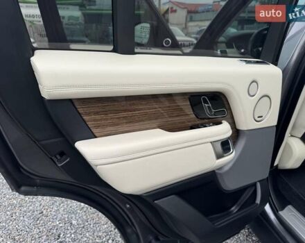 Серый Ленд Ровер Рендж Ровер, объемом двигателя 3 л и пробегом 161 тыс. км за 51900 $, фото 82 на Automoto.ua