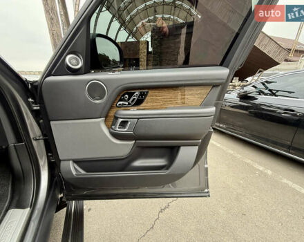 Серый Ленд Ровер Рендж Ровер, объемом двигателя 2.99 л и пробегом 49 тыс. км за 79999 $, фото 104 на Automoto.ua