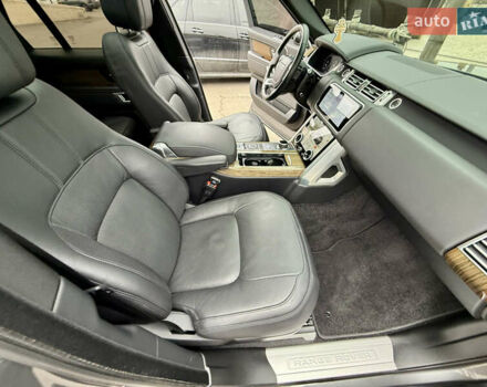 Серый Ленд Ровер Рендж Ровер, объемом двигателя 2.99 л и пробегом 49 тыс. км за 79999 $, фото 111 на Automoto.ua