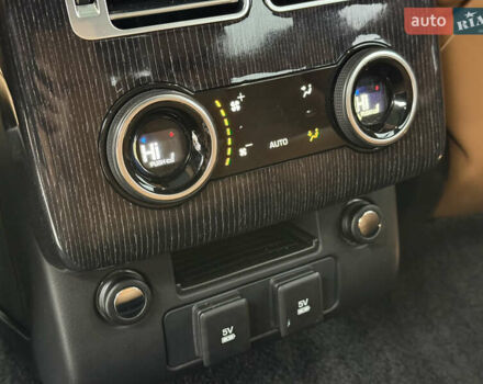 Серый Ленд Ровер Рендж Ровер, объемом двигателя 4.4 л и пробегом 183 тыс. км за 64000 $, фото 26 на Automoto.ua