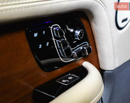 Сірий Ленд Ровер Рендж Ровер, об'ємом двигуна 4.4 л та пробігом 110 тис. км за 78800 $, фото 31 на Automoto.ua