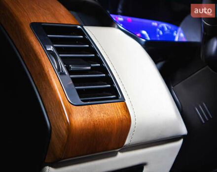 Сірий Ленд Ровер Рендж Ровер, об'ємом двигуна 4.4 л та пробігом 110 тис. км за 78800 $, фото 28 на Automoto.ua