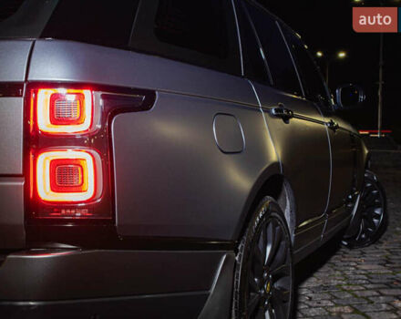 Сірий Ленд Ровер Рендж Ровер, об'ємом двигуна 4.4 л та пробігом 110 тис. км за 78800 $, фото 5 на Automoto.ua