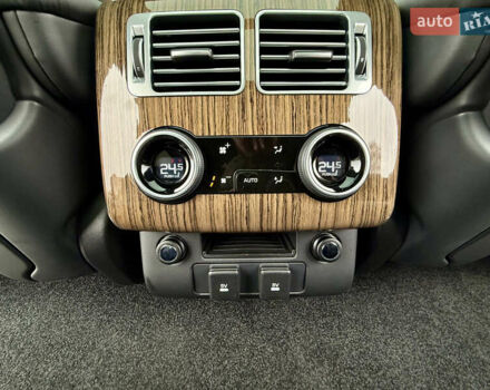 Серый Ленд Ровер Рендж Ровер, объемом двигателя 2.99 л и пробегом 49 тыс. км за 79999 $, фото 90 на Automoto.ua