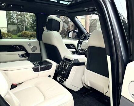 Серый Ленд Ровер Рендж Ровер, объемом двигателя 4.37 л и пробегом 48 тыс. км за 95000 $, фото 42 на Automoto.ua