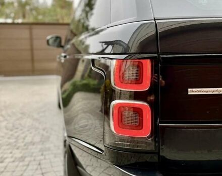 Серый Ленд Ровер Рендж Ровер, объемом двигателя 4.37 л и пробегом 48 тыс. км за 95000 $, фото 24 на Automoto.ua