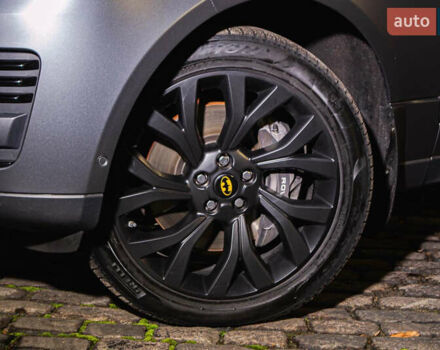 Сірий Ленд Ровер Рендж Ровер, об'ємом двигуна 4.4 л та пробігом 110 тис. км за 78800 $, фото 10 на Automoto.ua