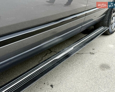 Серый Ленд Ровер Рендж Ровер, объемом двигателя 2.99 л и пробегом 49 тыс. км за 79999 $, фото 44 на Automoto.ua