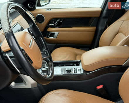 Серый Ленд Ровер Рендж Ровер, объемом двигателя 4.4 л и пробегом 183 тыс. км за 64000 $, фото 23 на Automoto.ua