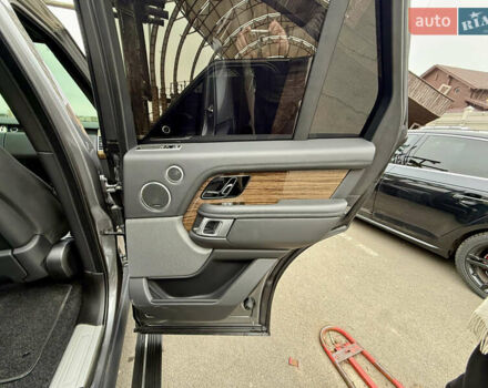 Серый Ленд Ровер Рендж Ровер, объемом двигателя 2.99 л и пробегом 49 тыс. км за 79999 $, фото 80 на Automoto.ua