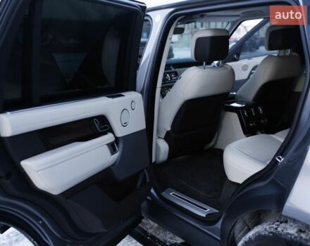 Серый Ленд Ровер Рендж Ровер, объемом двигателя 3 л и пробегом 125 тыс. км за 69000 $, фото 26 на Automoto.ua